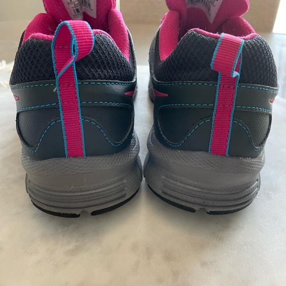 Nike Air Alvord 10 Women's Athletic Gray Pink Running Shoes Size 8 - Picture 4 of 7